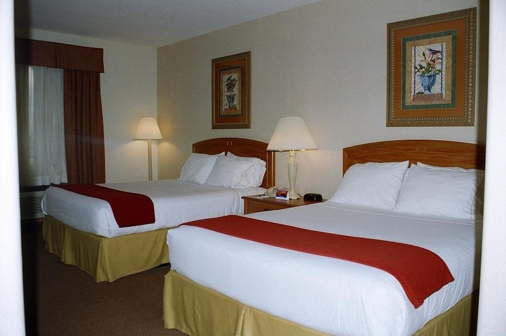 Holiday Inn Express Hotel And Suites Brownsville By Ihg Eksteriør billede