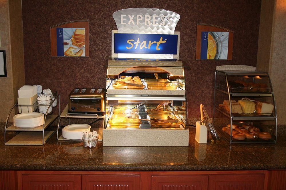 Holiday Inn Express Hotel And Suites Brownsville By Ihg Eksteriør billede