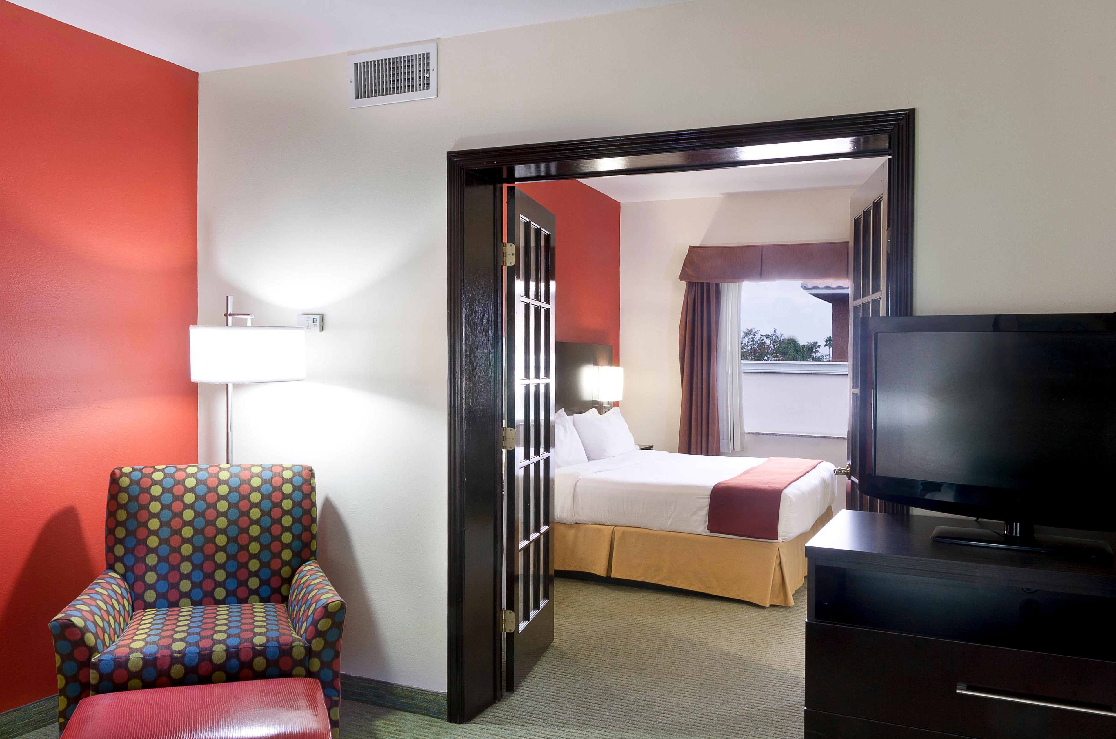 Holiday Inn Express Hotel And Suites Brownsville By Ihg Eksteriør billede