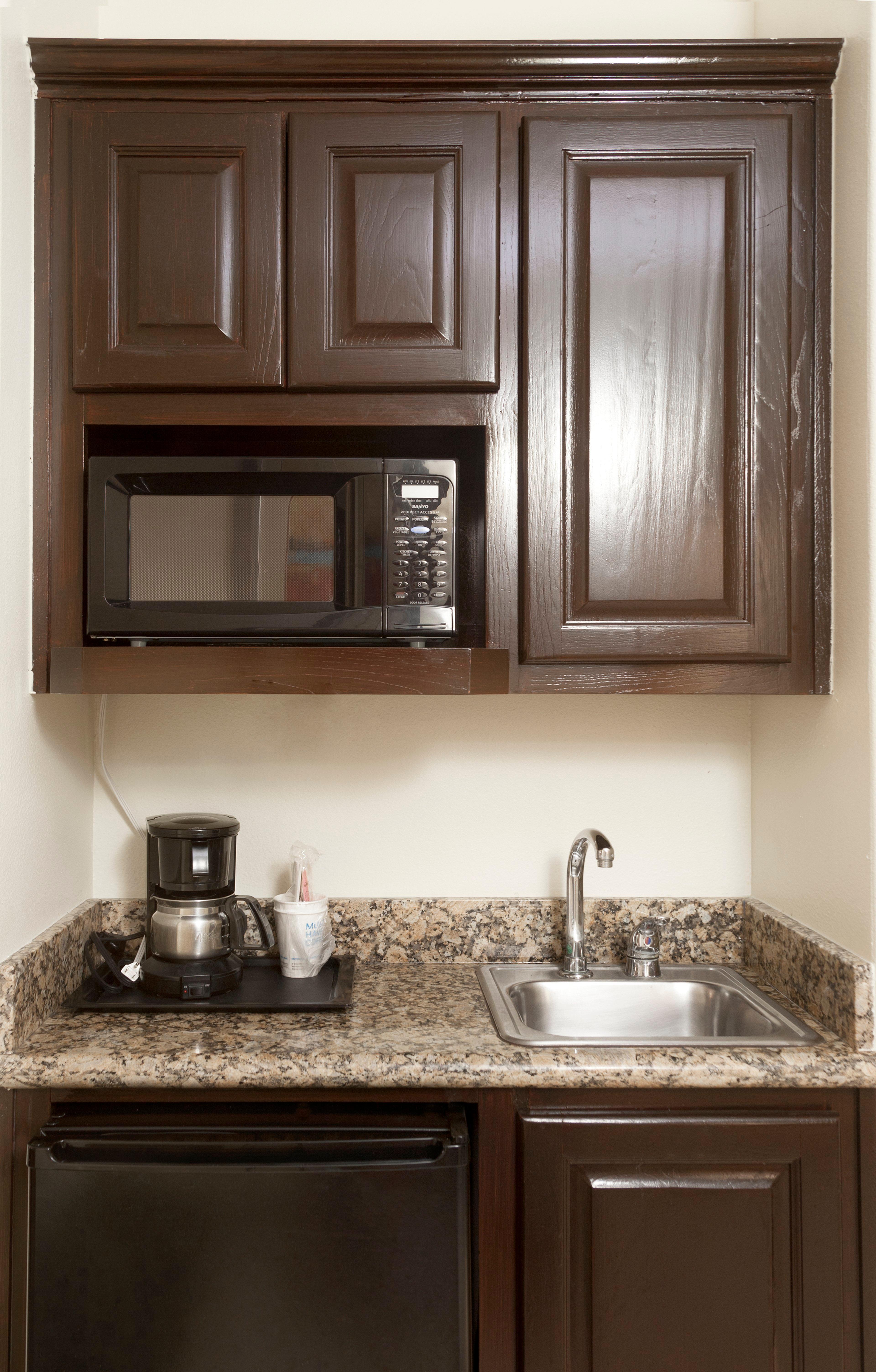 Holiday Inn Express Hotel And Suites Brownsville By Ihg Eksteriør billede