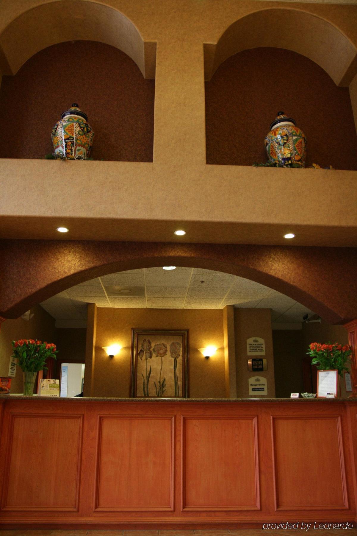 Holiday Inn Express Hotel And Suites Brownsville By Ihg Eksteriør billede