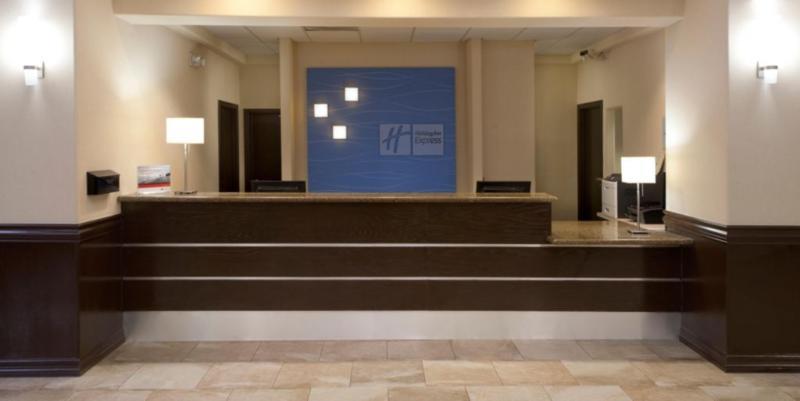 Holiday Inn Express Hotel And Suites Brownsville By Ihg Eksteriør billede