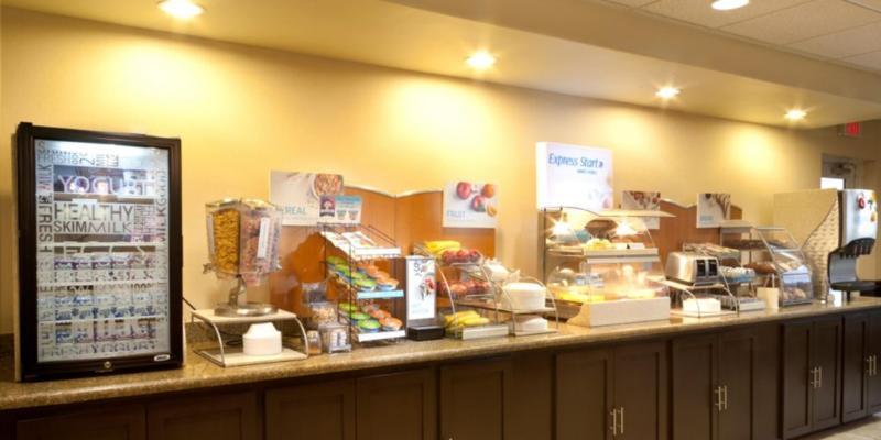 Holiday Inn Express Hotel And Suites Brownsville By Ihg Eksteriør billede