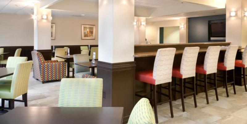 Holiday Inn Express Hotel And Suites Brownsville By Ihg Eksteriør billede