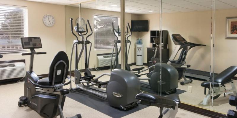 Holiday Inn Express Hotel And Suites Brownsville By Ihg Eksteriør billede